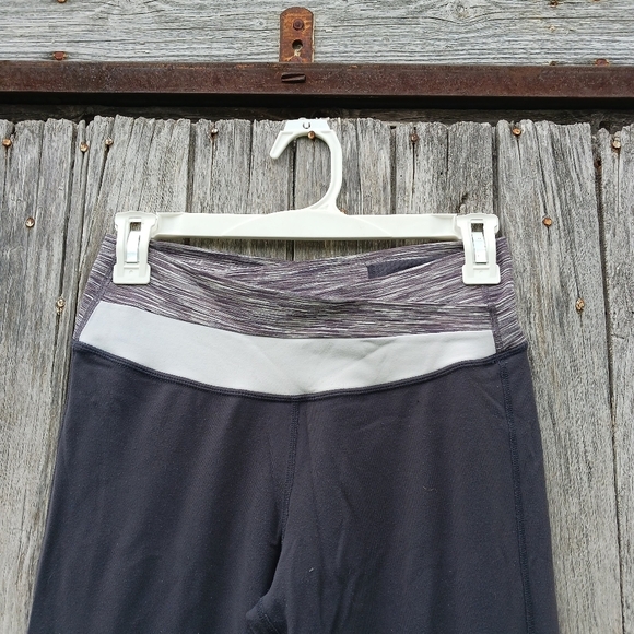 Lululemon Astro Pants Flare Gray Coal Strata Stripe Womens Sz 6 Y2K Yoga Pants - Picture 2 of 8